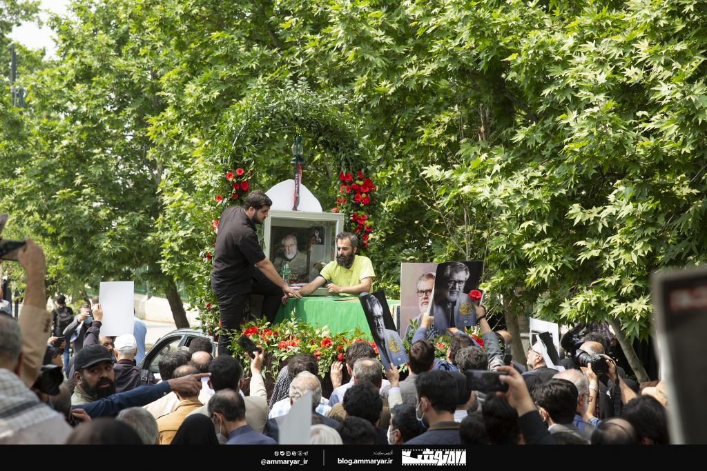 گزارش تصویری مراسم تشییع پیکر مرحوم نادر طالب‌زاده